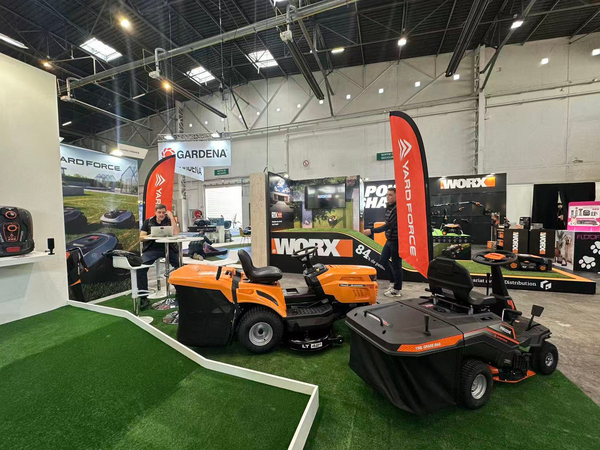 Yard Force riding mower display at JdC Garden Trends 2026